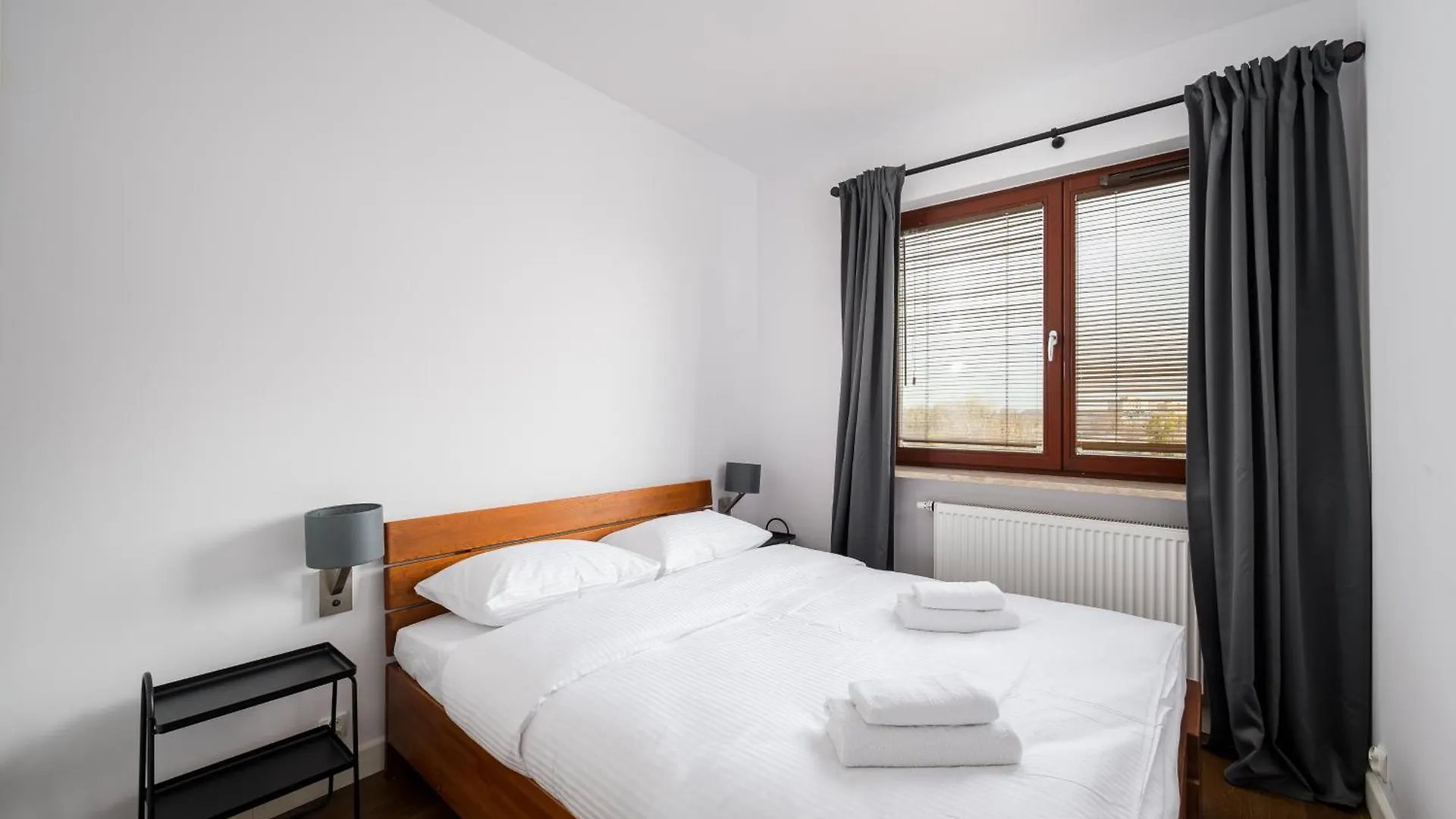 Metro Mlociny Stylish Apartment Warschau